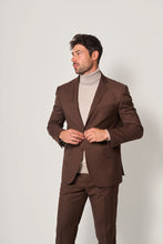 Carica l'immagine nel visualizzatore di Gallery, Abito uomo classico