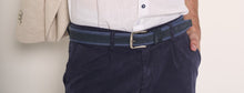 Carica l'immagine nel visualizzatore di Gallery, Cintura uomo intrecciata blu con dettagli in pelle