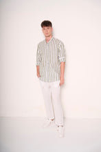 Carica l'immagine nel visualizzatore di Gallery, Mocassini giovanili in tela