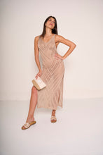 Carica l'immagine nel visualizzatore di Gallery, Copricostume lungo a maglia