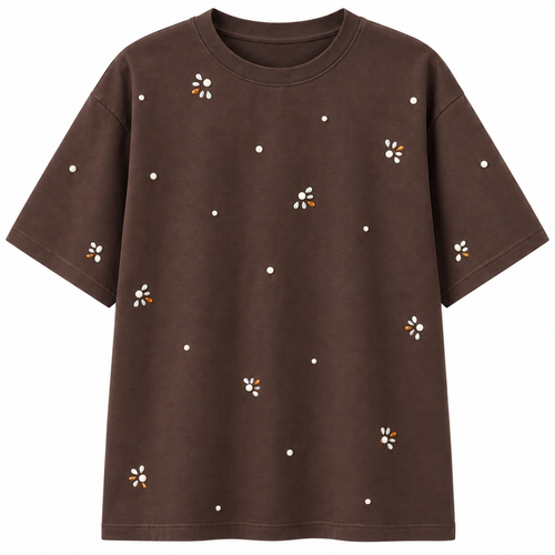 T-SHIRT CON APPLICAZIONI