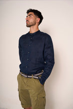 Carica l&#39;immagine nel visualizzatore di Gallery, Camicia alla Coreana in Lino
