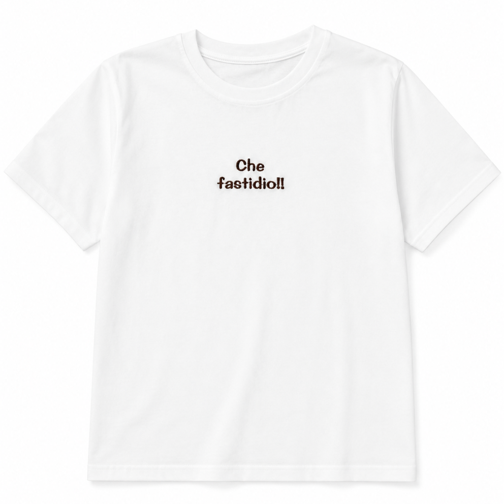 T-SHIRT CON SCRITTA RICAMATA