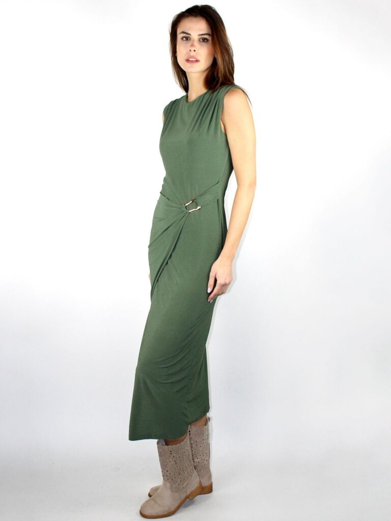 Vestito con accessorio