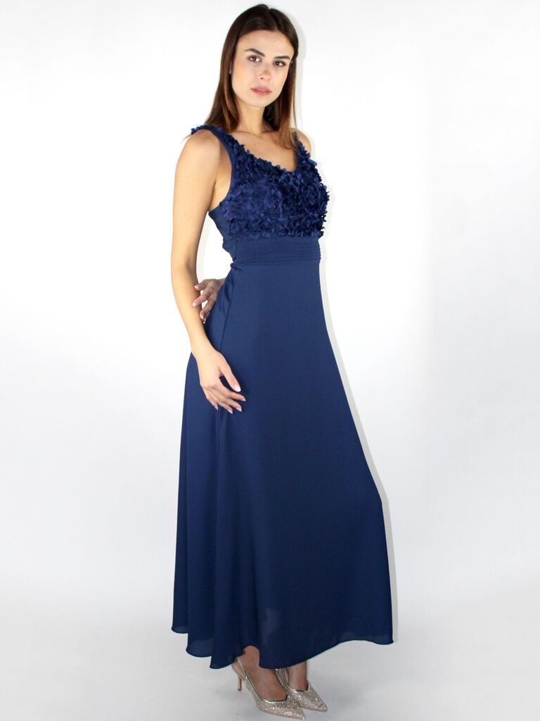 Vestito con applicazioni effetto petali