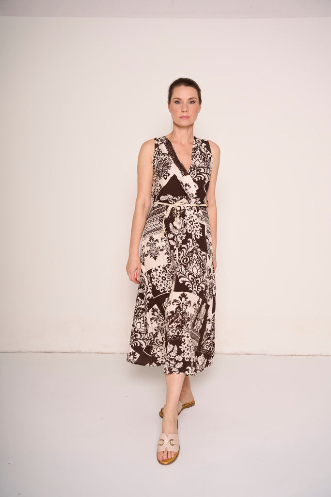 Abito midi floreale con cintura