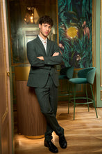 Carica l&#39;immagine nel visualizzatore di Gallery, Completo Slim Fit Verde con Giacca Monopetto
