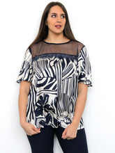 Carica l&#39;immagine nel visualizzatore di Gallery, Blusa con trasparenza
