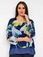 Carica l&#39;immagine nel visualizzatore di Gallery, Blusa in fantasia floreale
