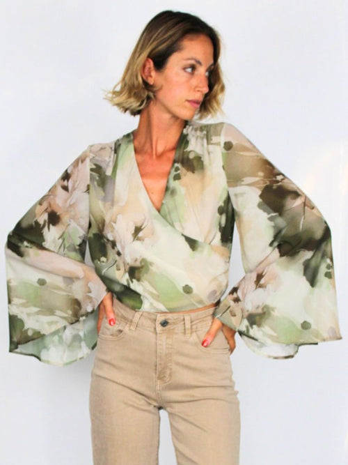 Camicia cropped in fantasia