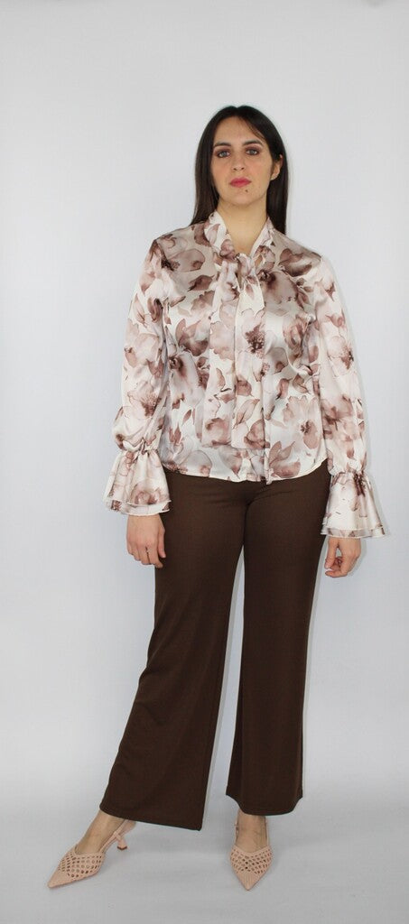 Camicia elegante in raso con stampa floreale e fiocco al collo