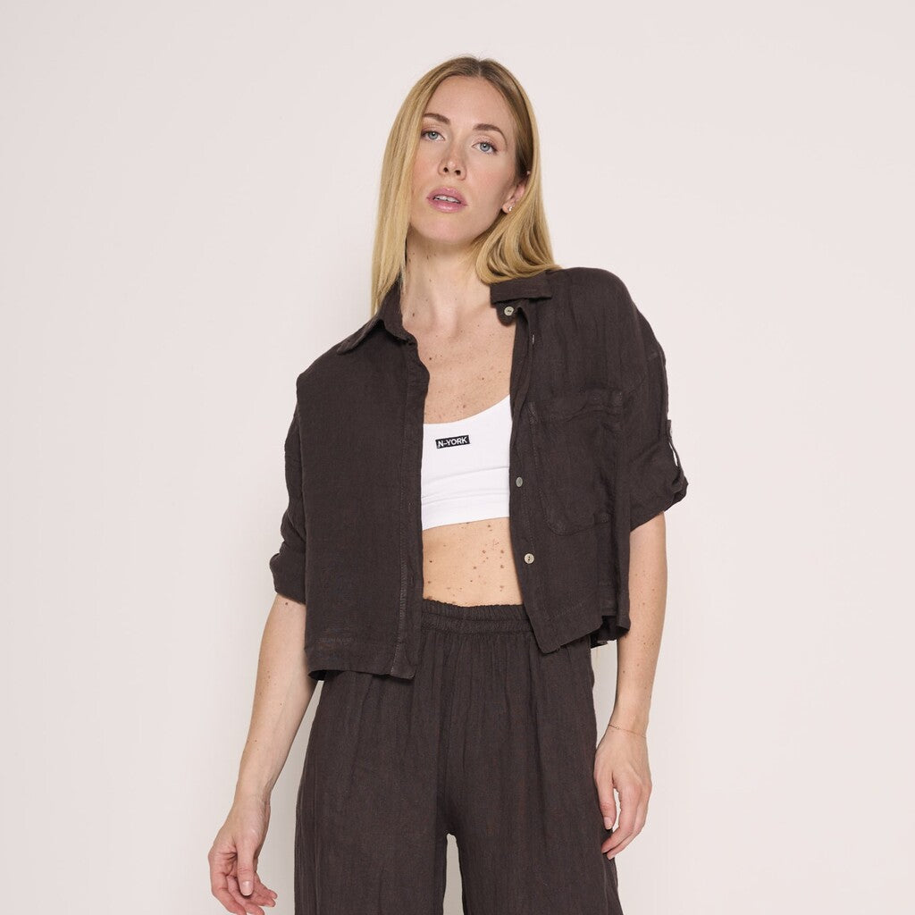 Camicia in lino fresca e morbida