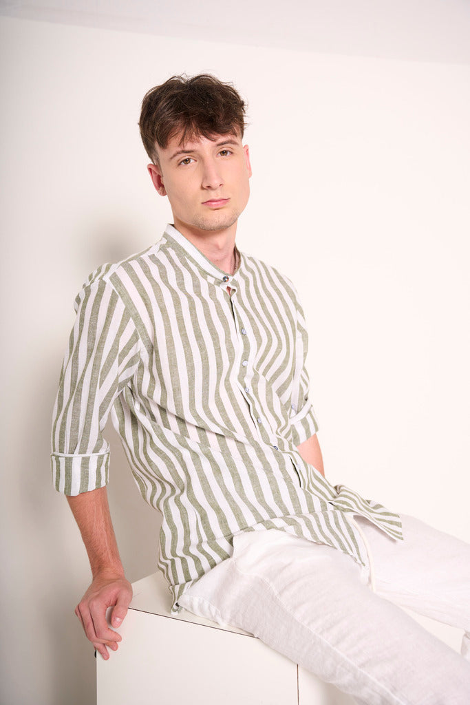 Camicia con Collo alla Coreana a Righe