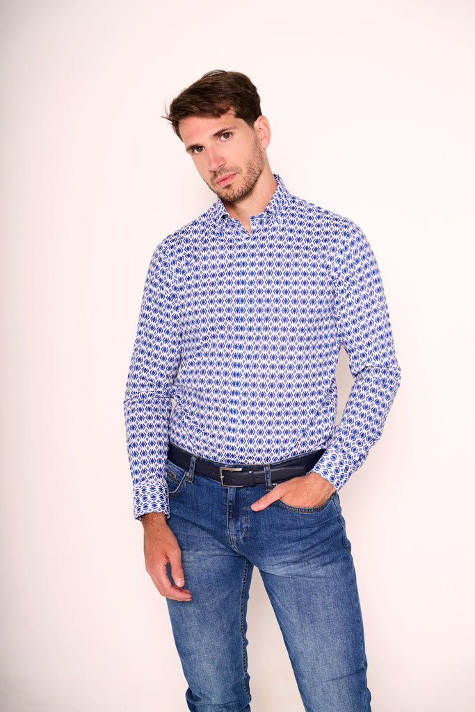 Camicia a fantasia geometrica