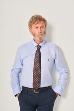 Carica l&#39;immagine nel visualizzatore di Gallery, Camicia uomo classica
