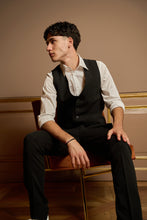 Carica l&#39;immagine nel visualizzatore di Gallery, Camicia uomo con collo morbido
