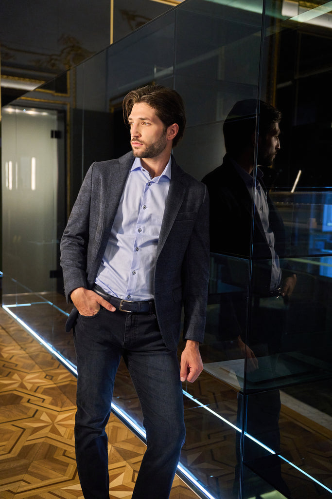 Camicia con collo classico
