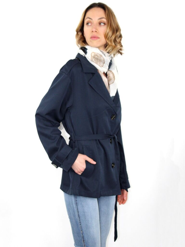 Trench con cintura