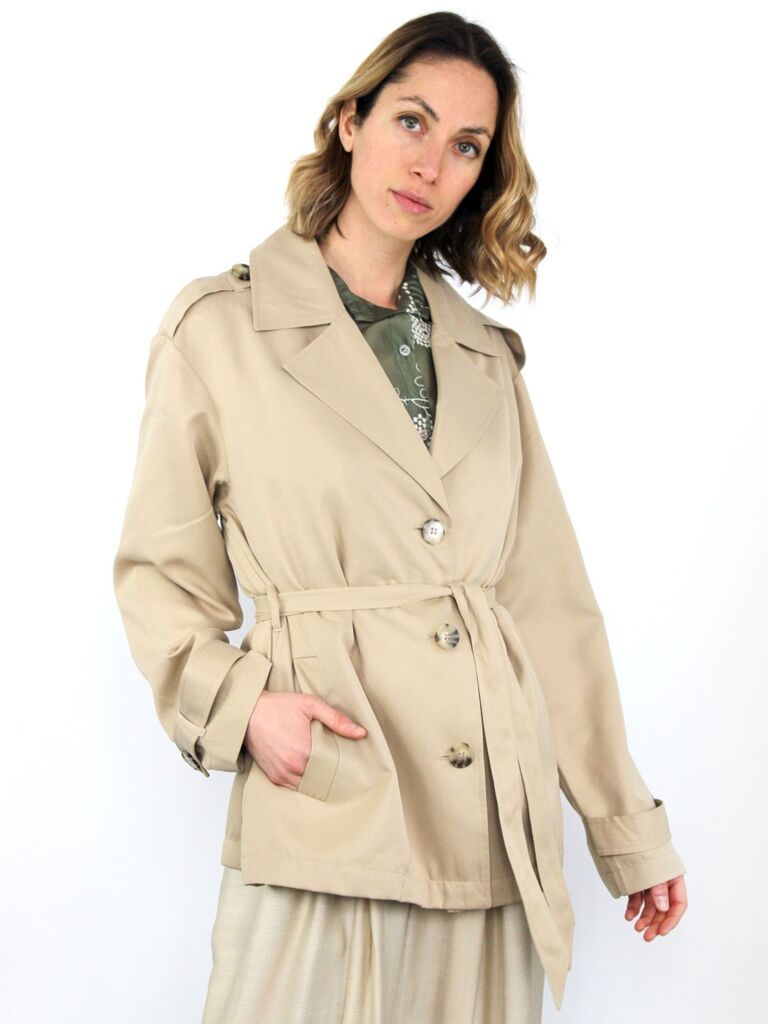 Trench con cintura