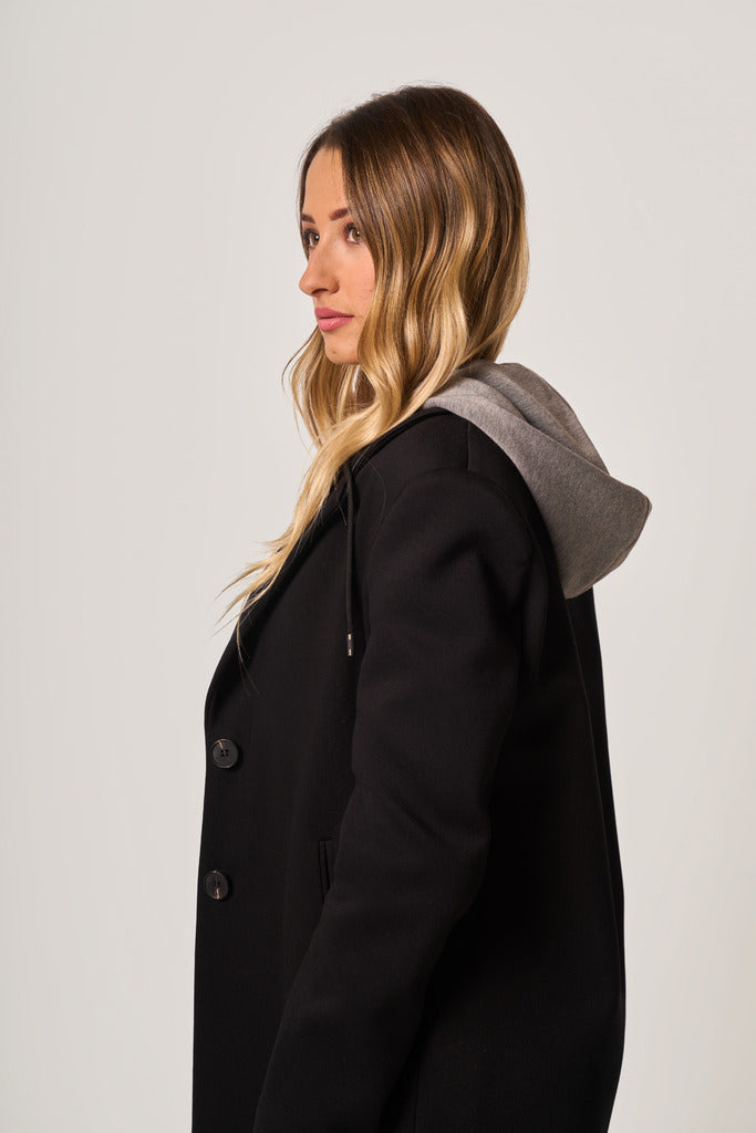 Cappotto con cappuccio