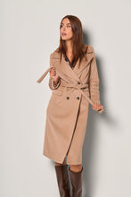 Carica l&#39;immagine nel visualizzatore di Gallery, Cappotto doppiopetto con cintura
