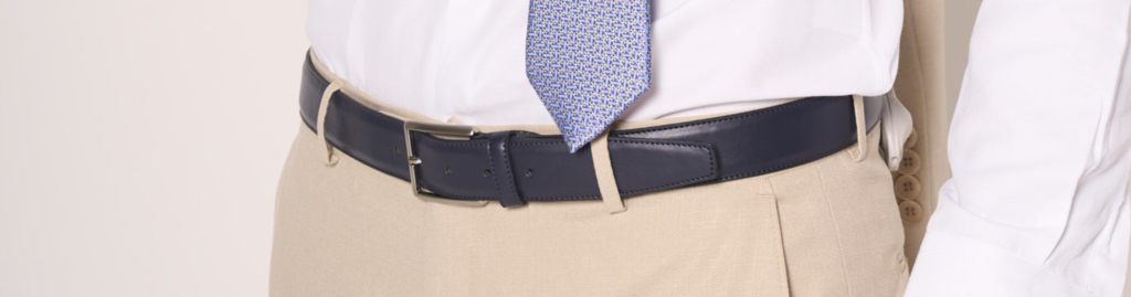Cintura classica in pelle con fibbia metallo