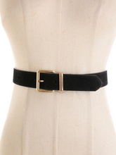 Carica l&#39;immagine nel visualizzatore di Gallery, Cintura da donna scamosciata con fibbia dorata
