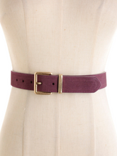 Carica l&#39;immagine nel visualizzatore di Gallery, Cintura da donna scamosciata con fibbia dorata
