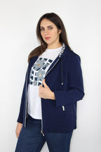 Felpa con zip blu navy e cappuccio animalier