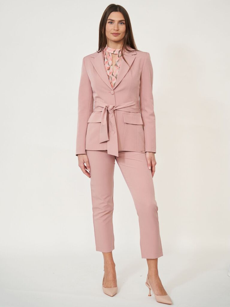 Blazer con cintura coordinato
