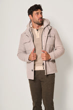 Carica l&#39;immagine nel visualizzatore di Gallery, Giubbotto Uomo
