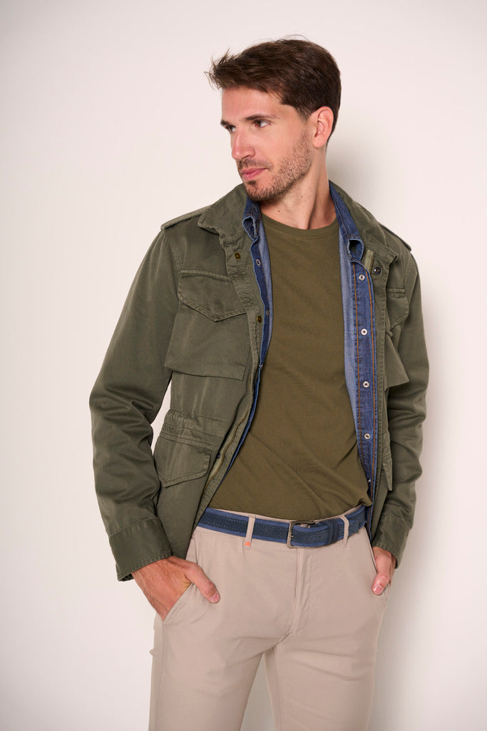 Giubbotto sahariana verde militare con coulisse e spalline