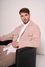 Carica l&#39;immagine nel visualizzatore di Gallery, Camicia con revers e 4 tasche
