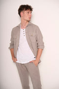 Overshirt uomo in lino sabbia con tasche
