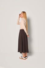 Carica l&#39;immagine nel visualizzatore di Gallery, Gonna midi a pieghe
