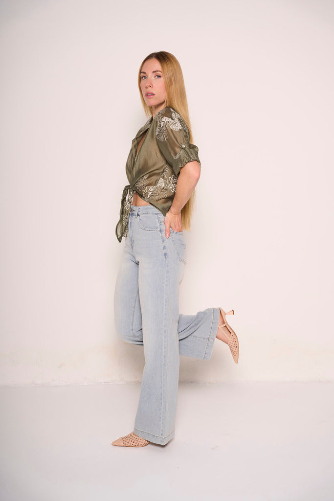 Jeans a gamba ampia denim chiaro