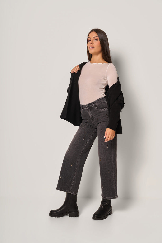 Jeans donna con dettagli gioiello