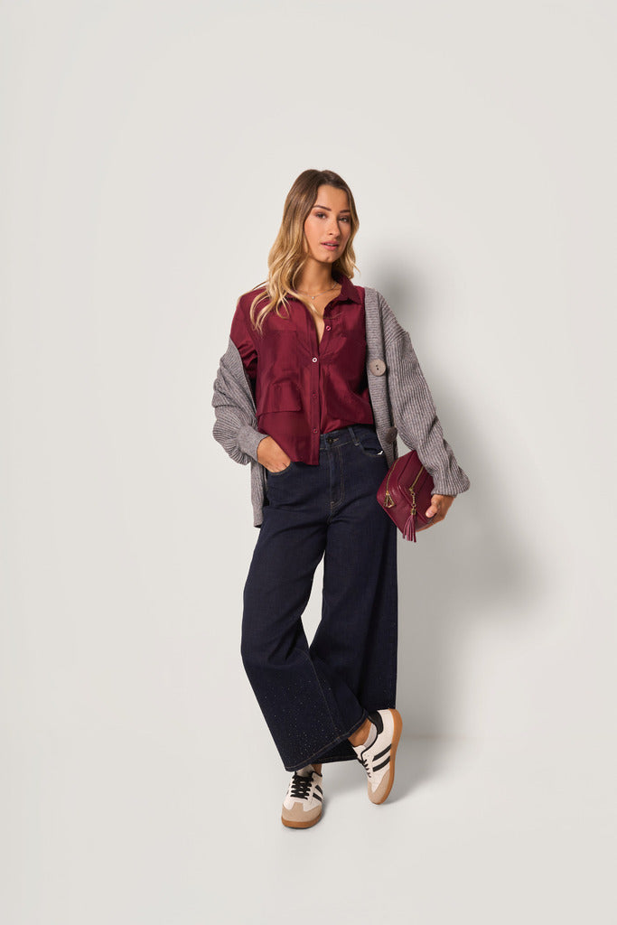 Jeans a zampa con strass