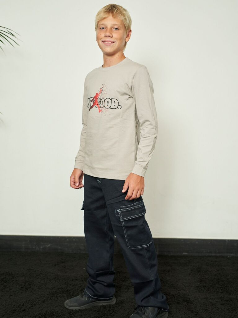 Jeans cargo ampio