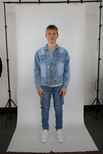 Carica l&#39;immagine nel visualizzatore di Gallery, Jeans da bambino con tasconi
