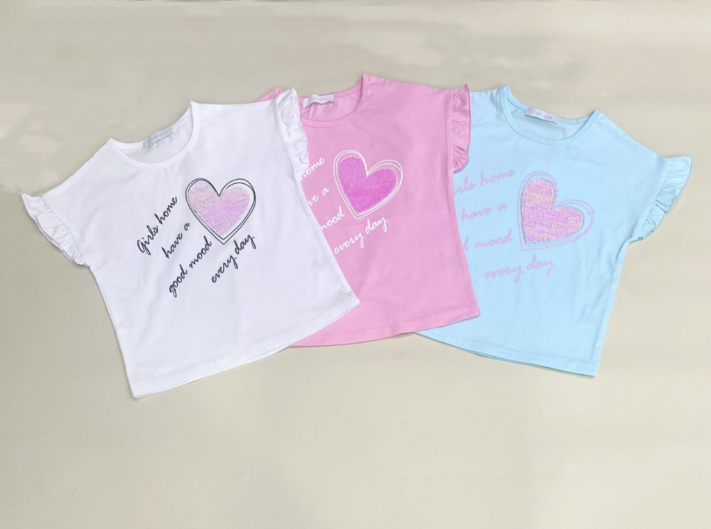 T-shirt con stampa del cuore