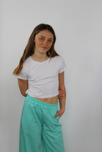 Carica l&#39;immagine nel visualizzatore di Gallery, T-shirt con strass
