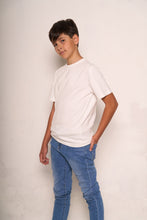 Carica l'immagine nel visualizzatore di Gallery, T-Shirt basica ragazzo
