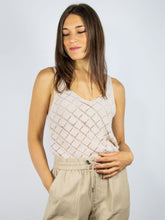 Carica l&#39;immagine nel visualizzatore di Gallery, Top in maglia crochet
