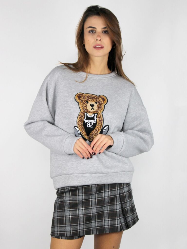 Felpa con orso applicato