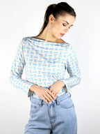 Maglia scollo a barca geometrica