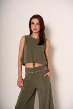 Top corto con coulisse e nodo frontale