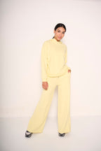 Felpa con cappuccio giallo chiaro