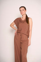 T-shirt con scollo morbido