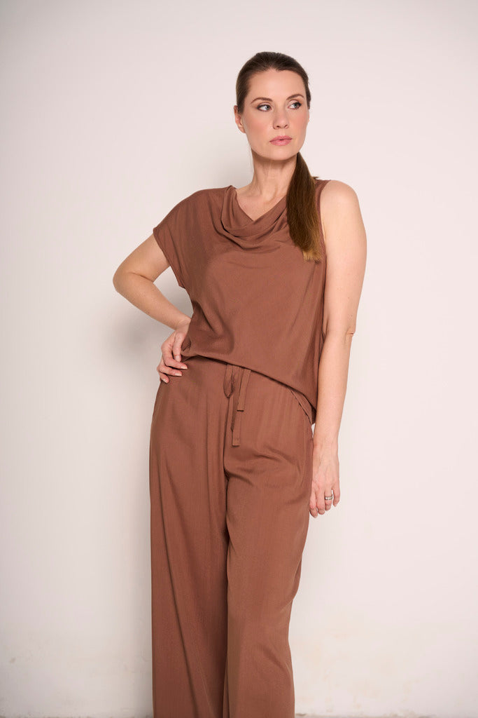 T-shirt con scollo morbido